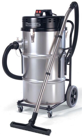 Picture of NUMATIC TRIPLE MOTOR VACUUM WET & DRY 110v