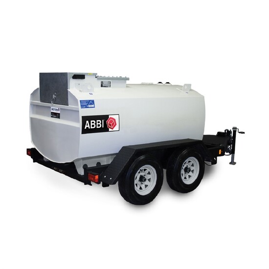 HIGHWAY TOW FUEL BOWSER